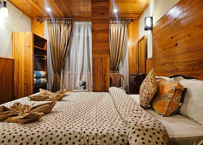 Hotel Golden Orchid