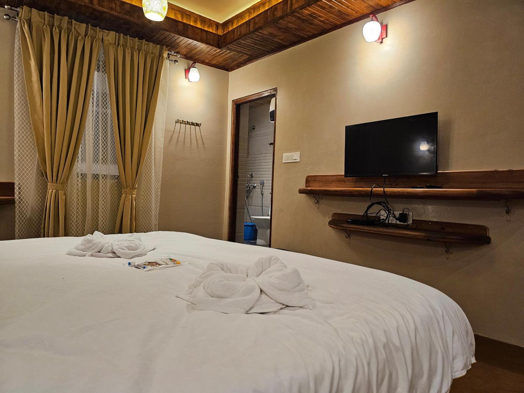 Golden Orchid Hotel 5*